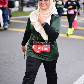 Runner Photo 4163980