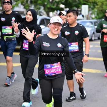 Runner Photo 4163981