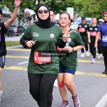 Runner Photo 4163990