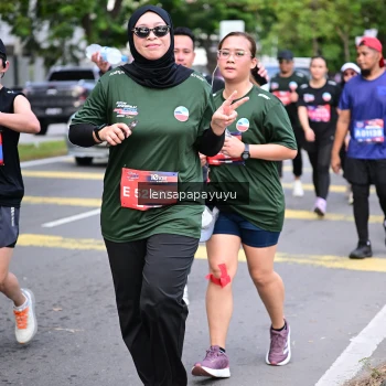 Runner Photo 4163994