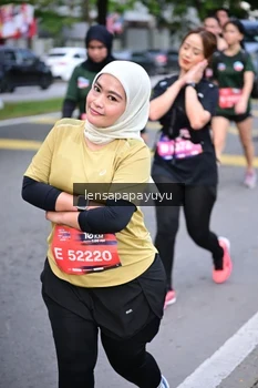Runner Photo 4164004