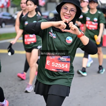 Runner Photo 4164005