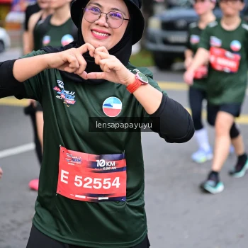 Runner Photo 4164010