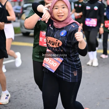 Runner Photo 4164024