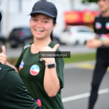 Runner Photo 4164053