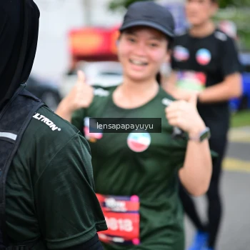 Runner Photo 4164054