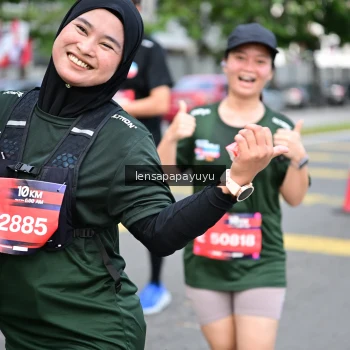 Runner Photo 4164057