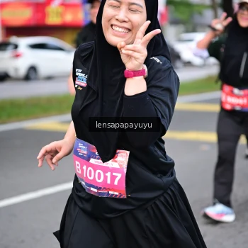 Runner Photo 4164061