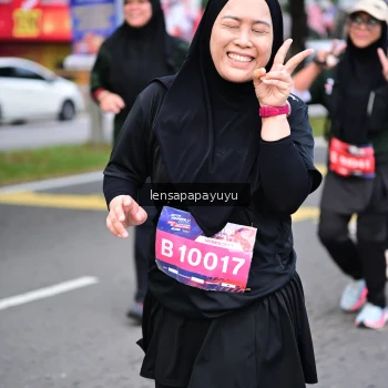 Runner Photo 4164065