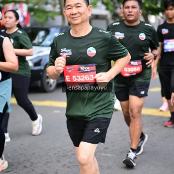Runner Photo 4164066