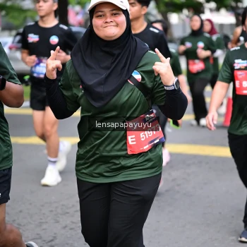 Runner Photo 4164070