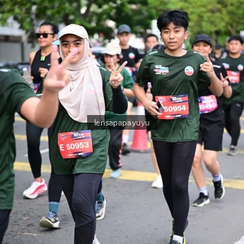 Runner Photo 4164077