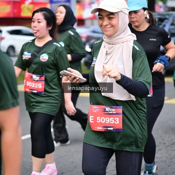 Runner Photo 4164079