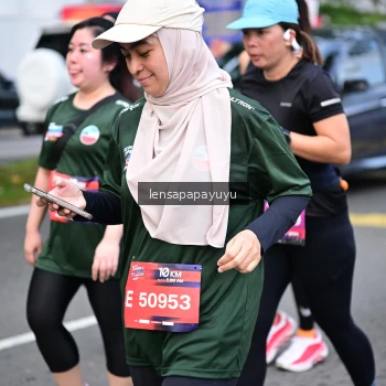 Runner Photo 4164082