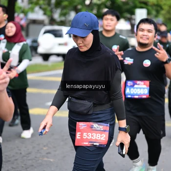Runner Photo 4164085