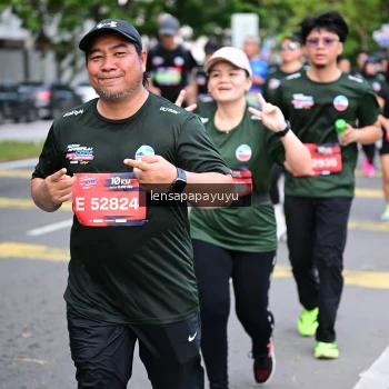 Runner Photo 4164094
