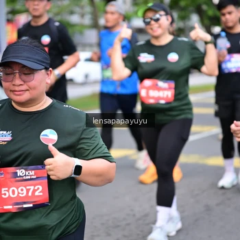Runner Photo 4164101
