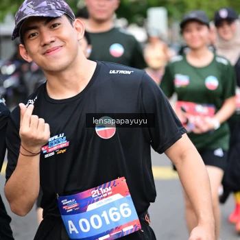 Runner Photo 4164122