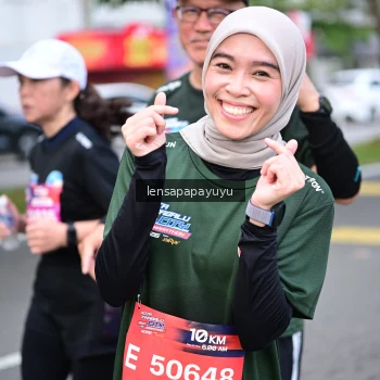 Runner Photo 4164132