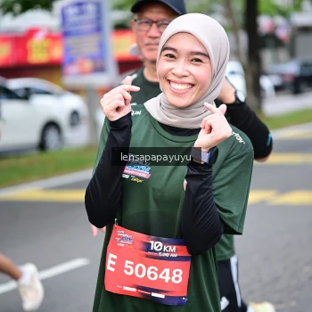 Runner Photo 4164133