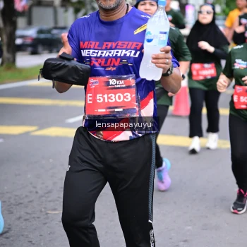 Runner Photo 4164139