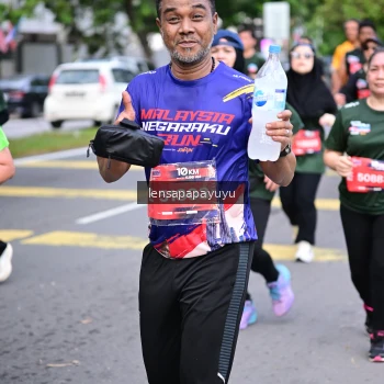 Runner Photo 4164145