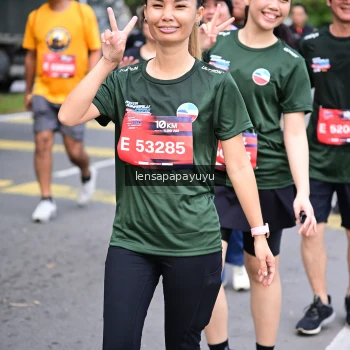 Runner Photo 4164149