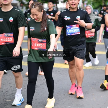 Runner Photo 4164166