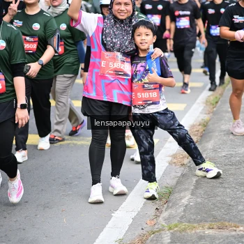 Runner Photo 4164173