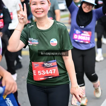 Runner Photo 4164181
