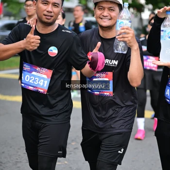 Runner Photo 4164190