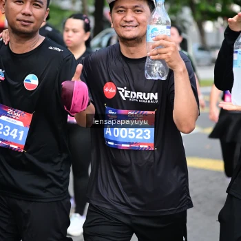 Runner Photo 4164192