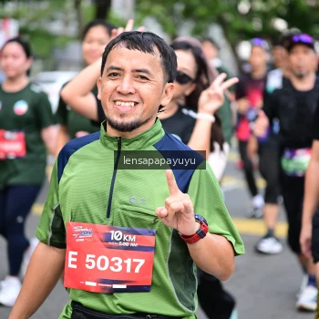 Runner Photo 4164200