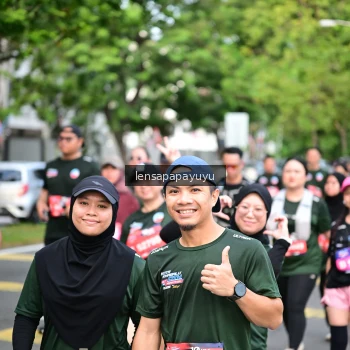 Runner Photo 4164218