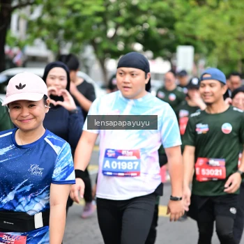 Runner Photo 4164224