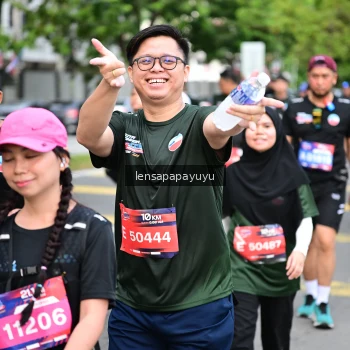 Runner Photo 4164227