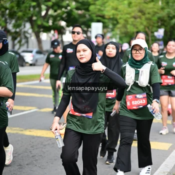 Runner Photo 4164264