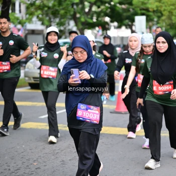 Runner Photo 4164285