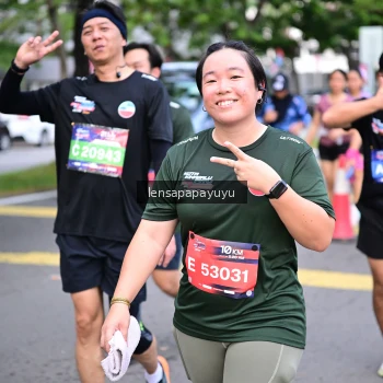 Runner Photo 4164312