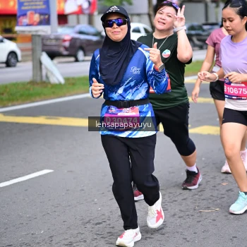 Runner Photo 4164316