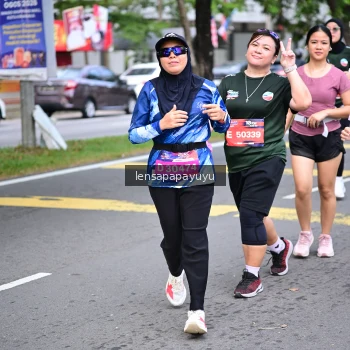 Runner Photo 4164318