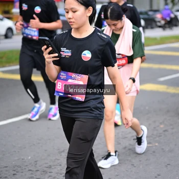 Runner Photo 4164324