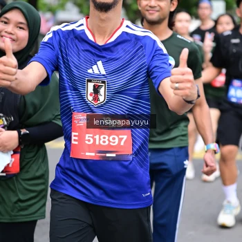 Runner Photo 4164334