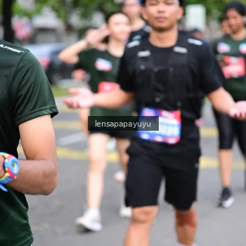 Runner Photo 4164335