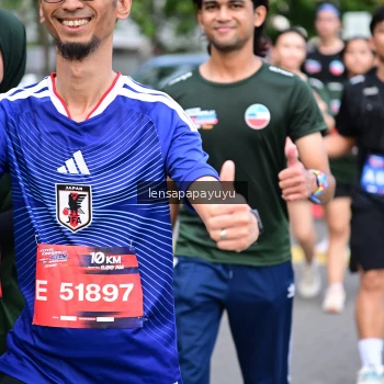 Runner Photo 4164340