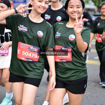 Runner Photo 4164342