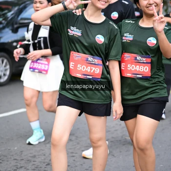 Runner Photo 4164346