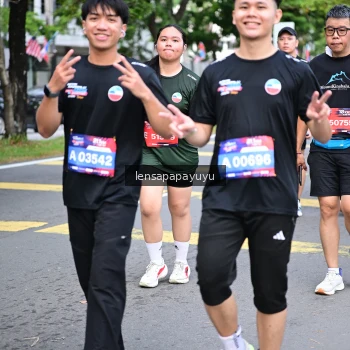 Runner Photo 4164357