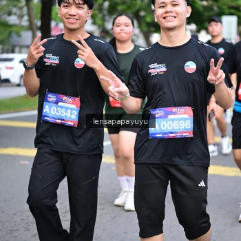 Runner Photo 4164362