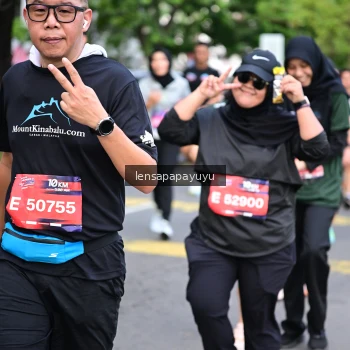 Runner Photo 4164366